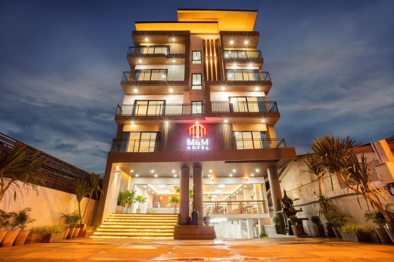 M&M Hotel ヴァンヴィエン エクステリア 写真